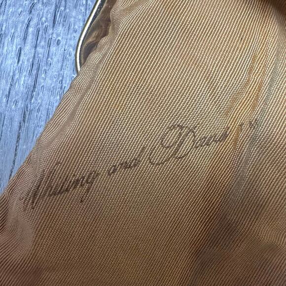 Whiting and Davis Vintage Gold Mesh Kisslock Coin Bag - Picture 7 of 8